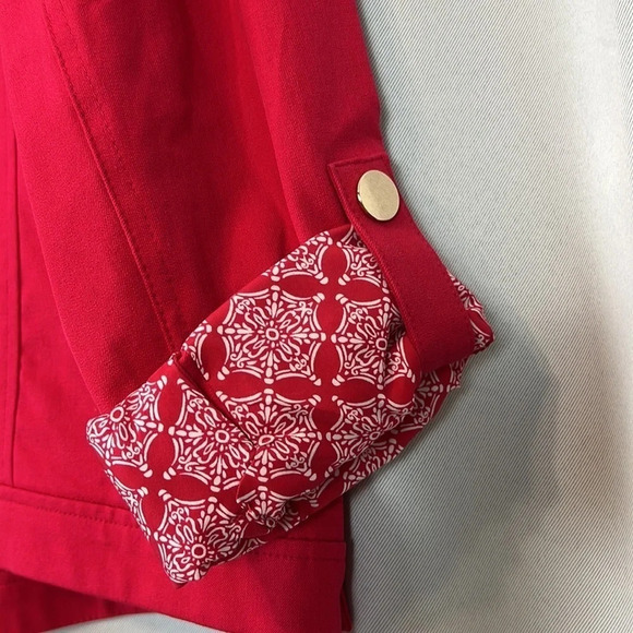 Chico’s NWT Bi-Stretch Maraschino Cherry Jacket Size Chico’s sizing 2 - Picture 7 of 11